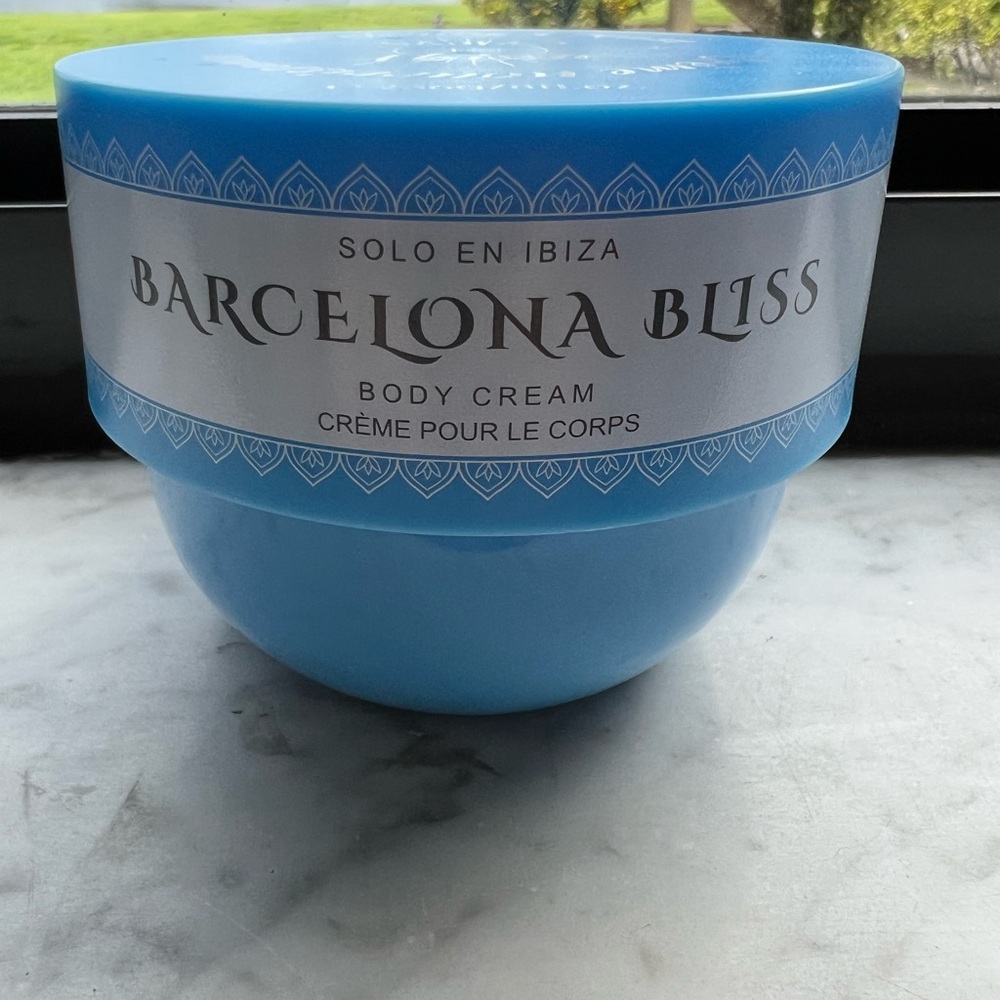 BARCELONA BLISS NWT NOURISHING BODY CREAM- 8 Fl oz